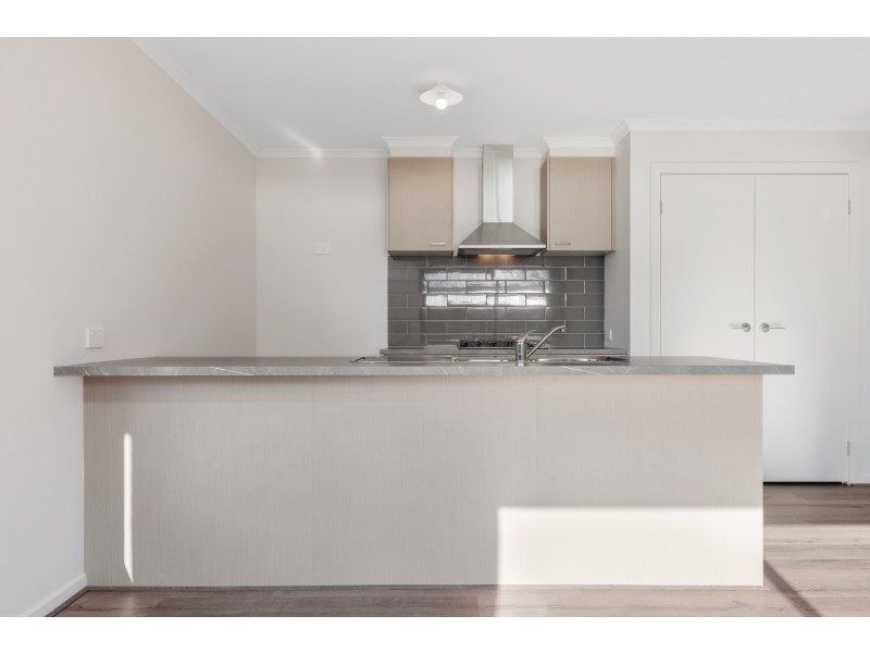 2/22A Lyons Street, Miners Rest VIC 3352