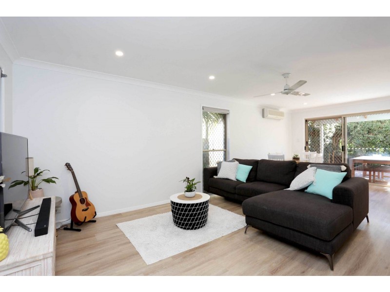 6/29 Oatland Crescent, Holland Park West QLD 4121