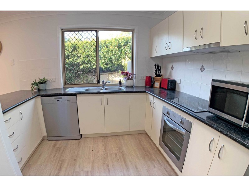 6/29 Oatland Crescent, Holland Park West QLD 4121