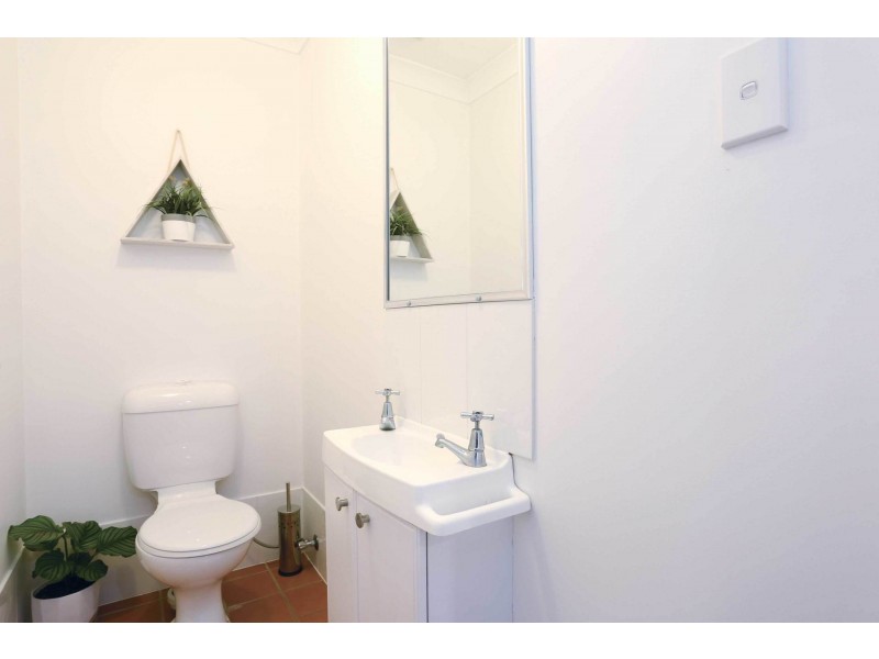 6/29 Oatland Crescent, Holland Park West QLD 4121