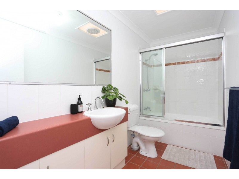 6/29 Oatland Crescent, Holland Park West QLD 4121