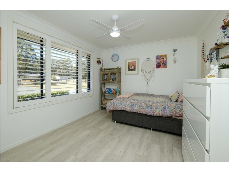 39 Glider Avenue, Darawank NSW 2428