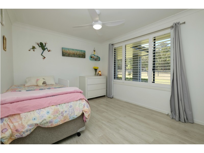 39 Glider Avenue, Darawank NSW 2428