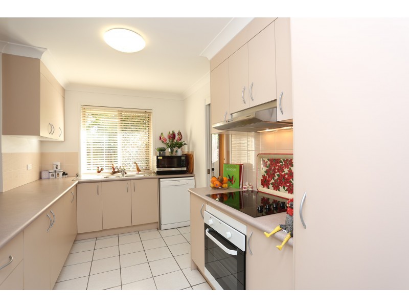 13/2 Denison Court, Capalaba QLD 4157