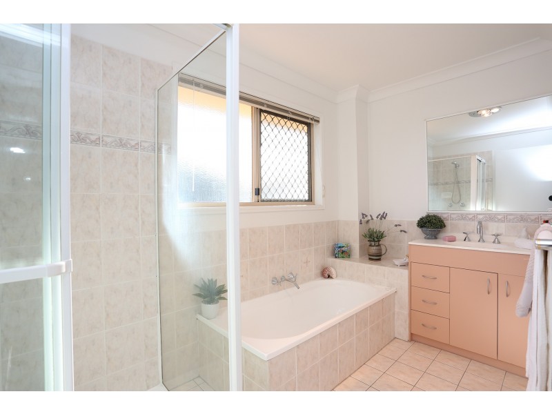 13/2 Denison Court, Capalaba QLD 4157