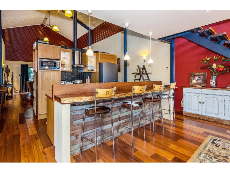 18 Yellowstone Retreat, Gidgegannup WA 6083