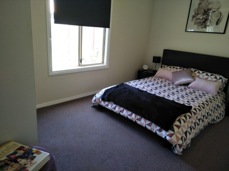 15 Knox Way, Newman WA 6753