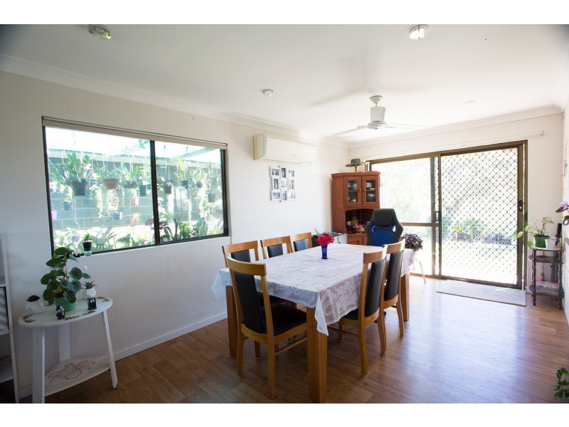 42 Hillview Road, Cedar Pocket QLD 4570