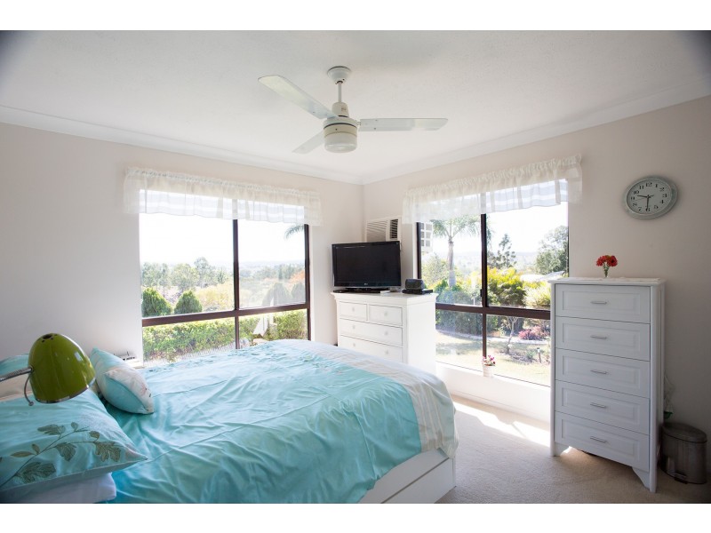 42 Hillview Road, Cedar Pocket QLD 4570