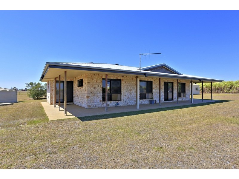 200 Mittelheusers Road, Burnett Heads QLD 4670