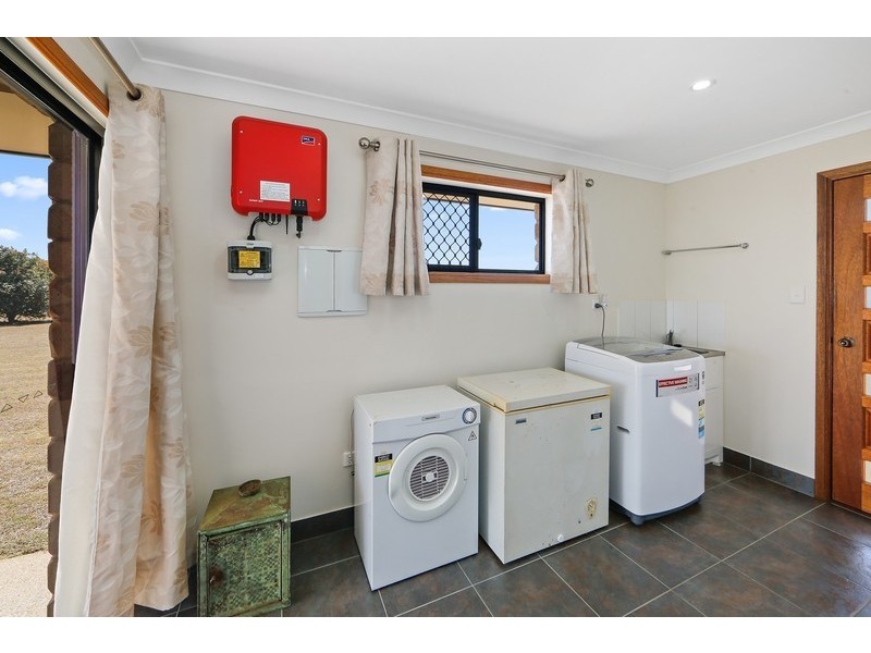 200 Mittelheusers Road, Burnett Heads QLD 4670