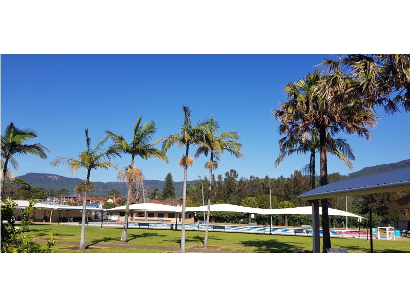 8 Thomas Street, Corrimal NSW 2518