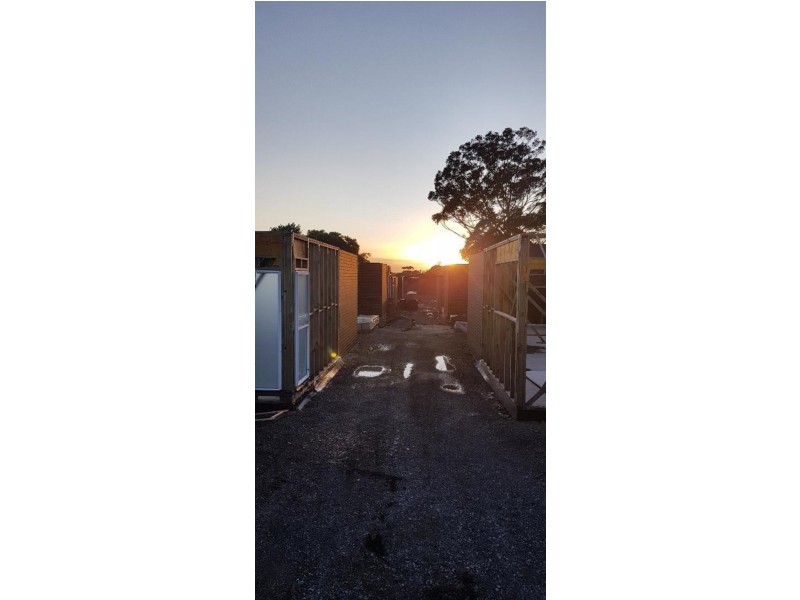 8 Thomas Street, Corrimal NSW 2518