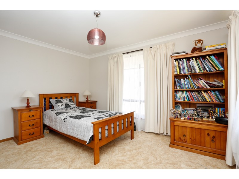 5 Enfield Avenue, Lithgow NSW 2790