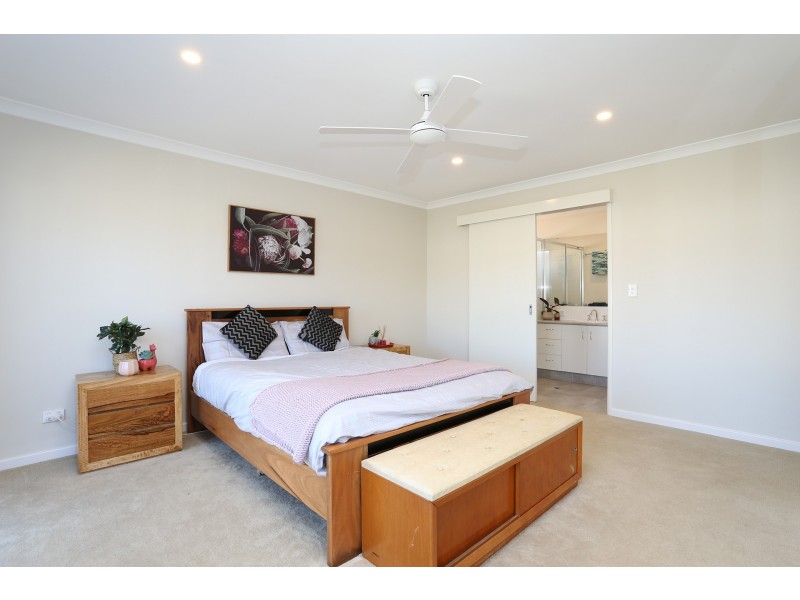 22 Bain Square, Forrestfield WA 6058