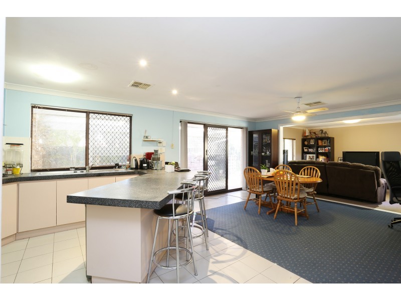 3 Compass Place, Ballajura WA 6066
