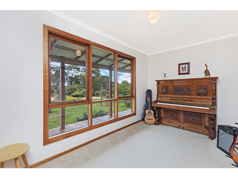 84 Walkenhorst Rd, Tarrington VIC 3301
