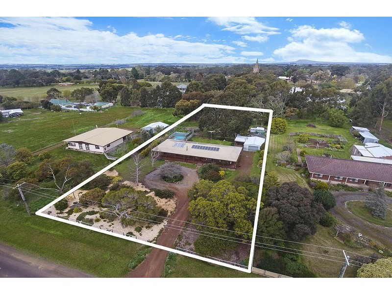 84 Walkenhorst Rd, Tarrington VIC 3301