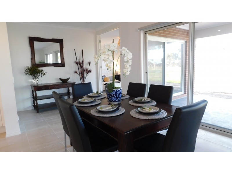 30 Ridge Court, Lethbridge VIC 3332