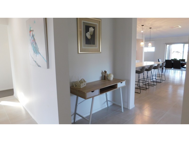 30 Ridge Court, Lethbridge VIC 3332