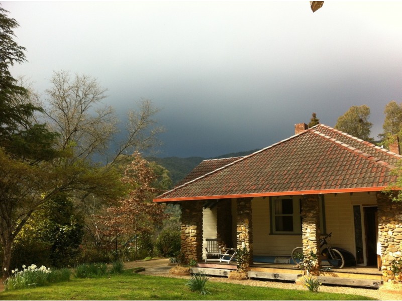 292 Great Alpine Road, Harrietville VIC 3741