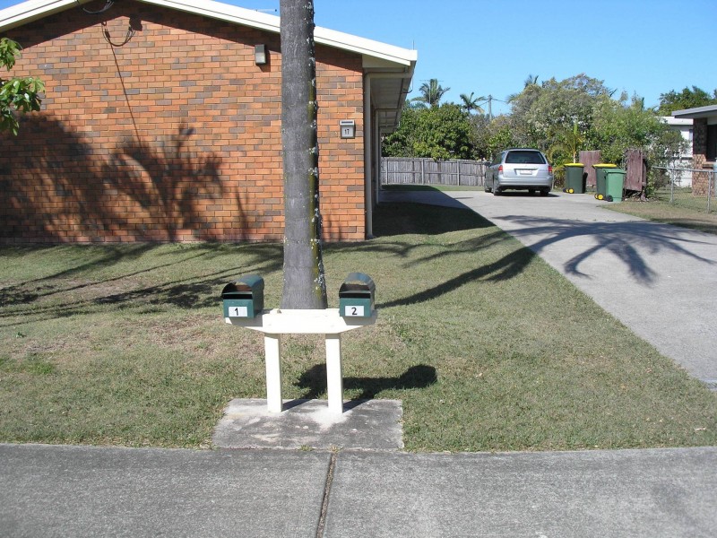 Units 1-2/17 Macadamia Street, Caboolture South QLD 4510