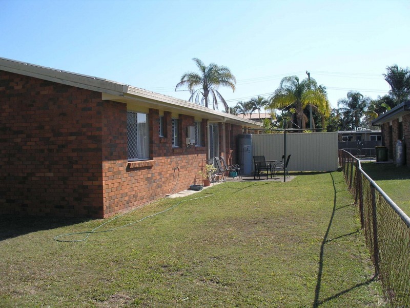 Units 1-2/17 Macadamia Street, Caboolture South QLD 4510