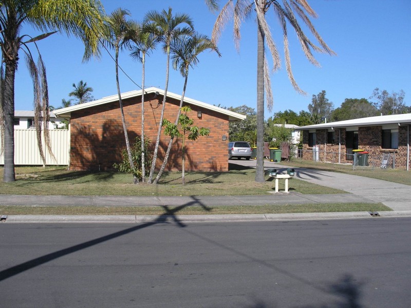 Units 1-2/17 Macadamia Street, Caboolture South QLD 4510