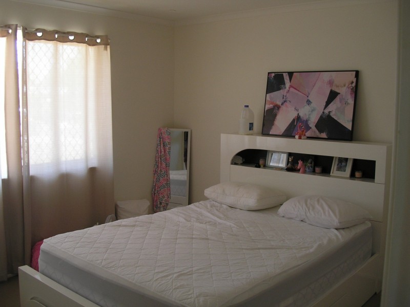 Units 1-2/17 Macadamia Street, Caboolture South QLD 4510