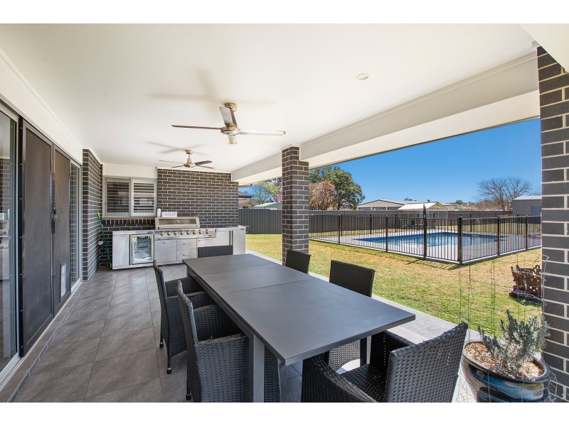 48 Montefiores Street, Montefiores NSW 2820