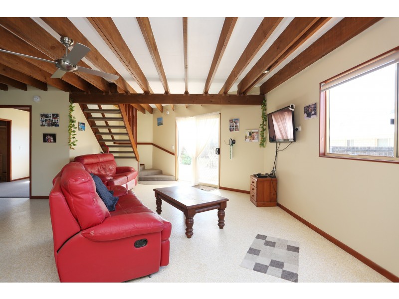 6 Krarup Court, Canungra QLD 4275