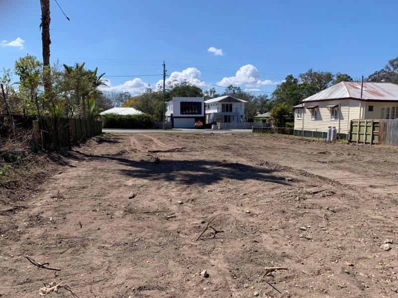 64 Oxley station rd, Oxley QLD 4075