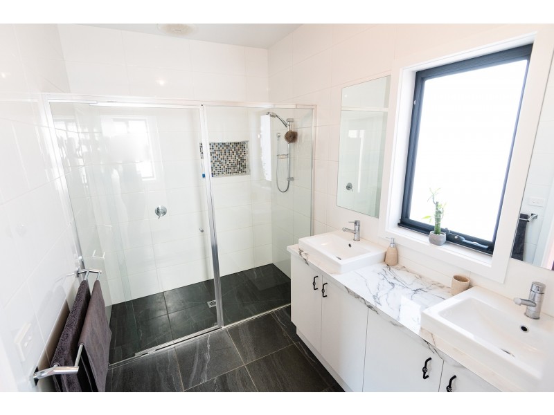 70 Lynch Lane, Axedale VIC 3551