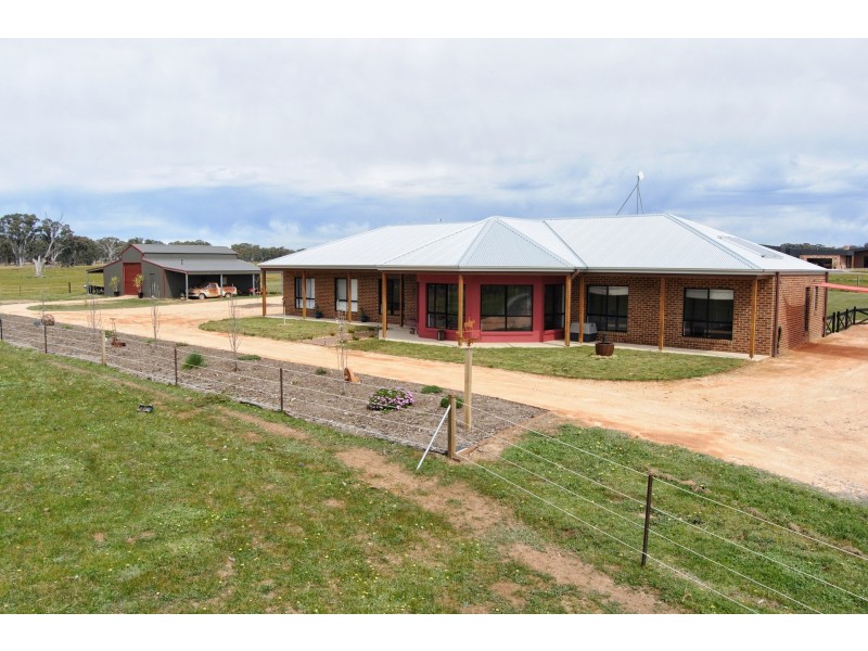 70 Lynch Lane, Axedale VIC 3551