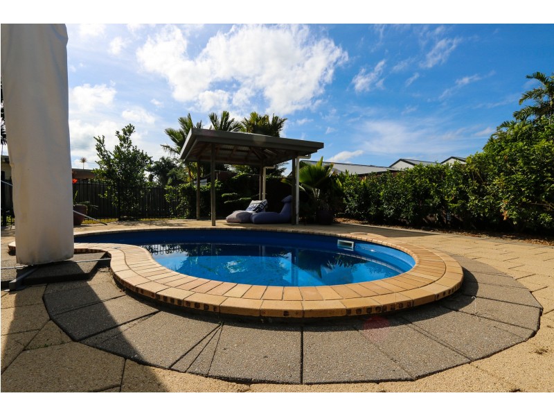 31 Oxley Street, Edge Hill QLD 4870