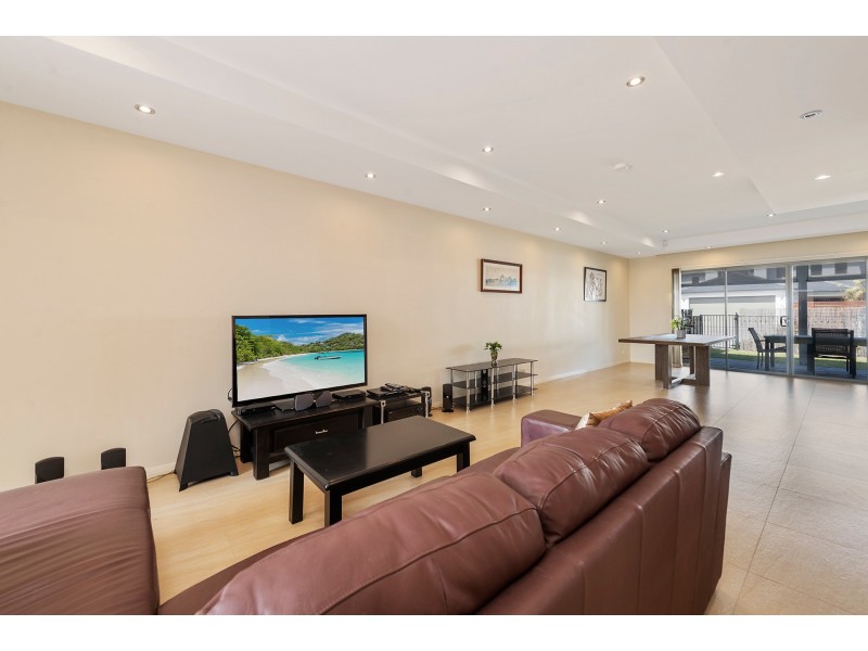 3/4-6 Electra Parade, Harrington NSW 2427