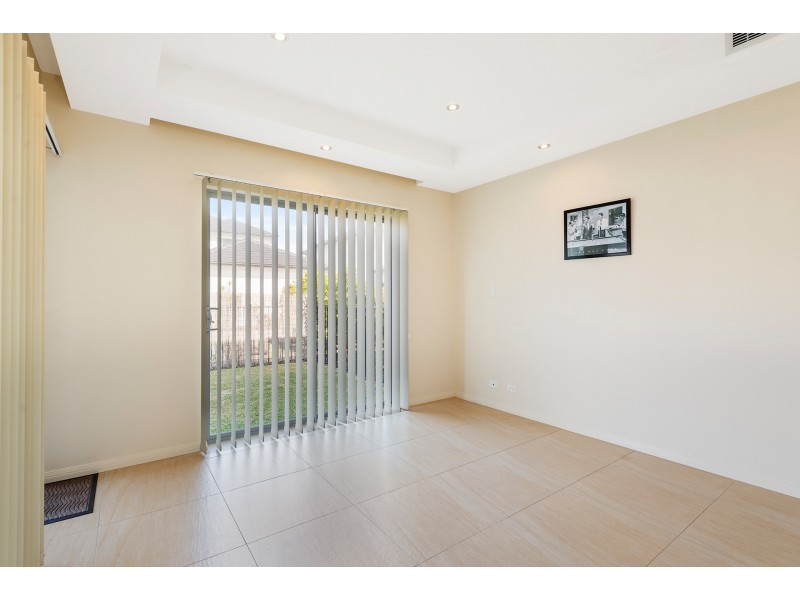 3/4-6 Electra Parade, Harrington NSW 2427