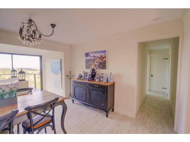 20 Maple Avenue, Mapleton QLD 4560