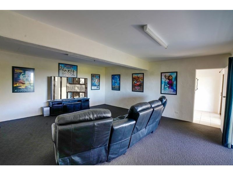 20 Maple Avenue, Mapleton QLD 4560