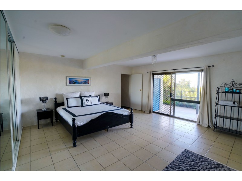 20 Maple Avenue, Mapleton QLD 4560