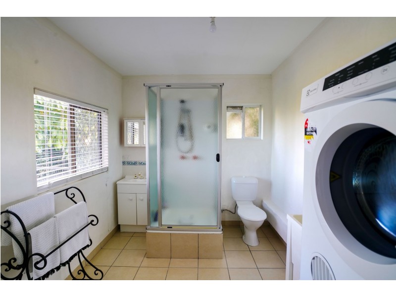 20 Maple Avenue, Mapleton QLD 4560