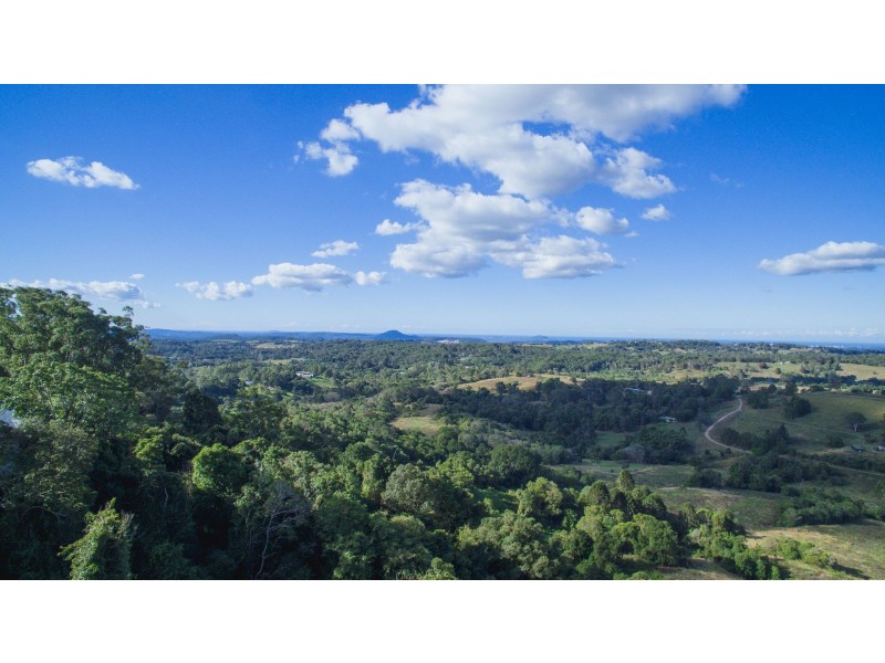 20 Maple Avenue, Mapleton QLD 4560