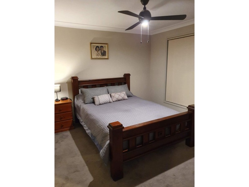 11 Loongana Crescent, Blue Haven NSW 2262