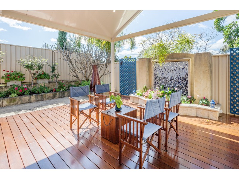 27 Barang Circuit, Karawara WA 6152