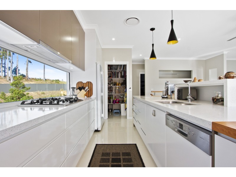 7 Broomfield Crescent, Long Beach NSW 2536