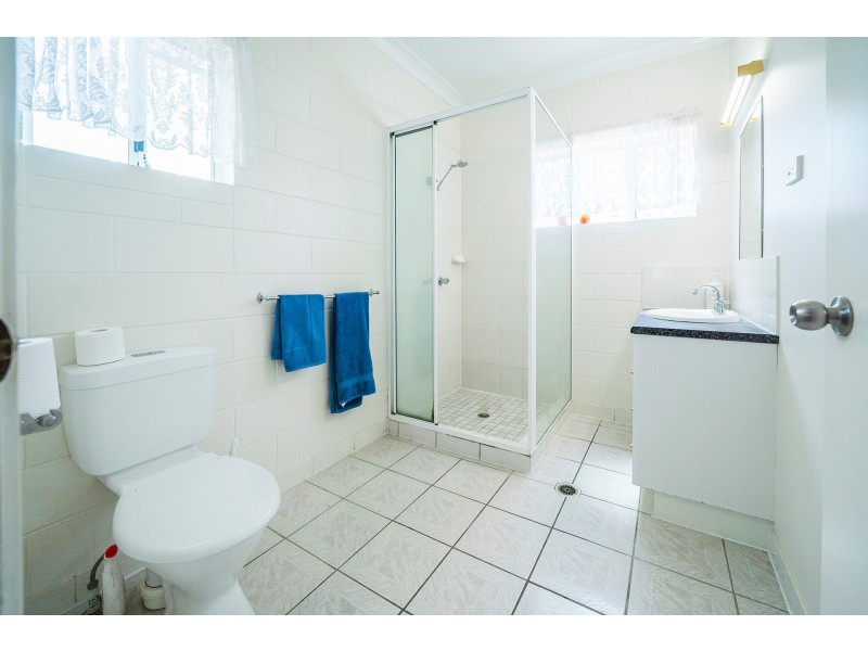 411 Charles Street, Kirwan QLD 4817