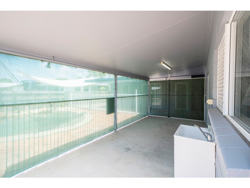 411 Charles Street, Kirwan QLD 4817