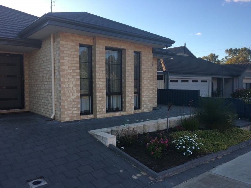 27 Madeira Turn, Byford WA 6122