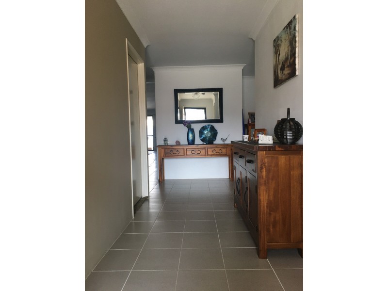 27 Madeira Turn, Byford WA 6122