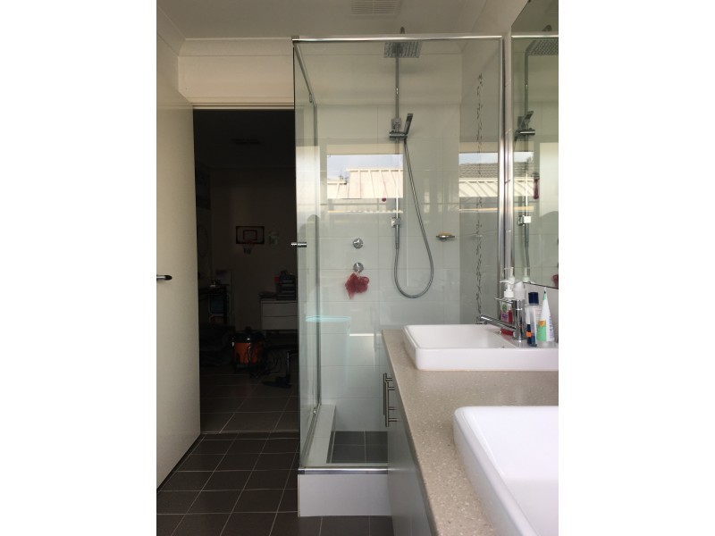 27 Madeira Turn, Byford WA 6122